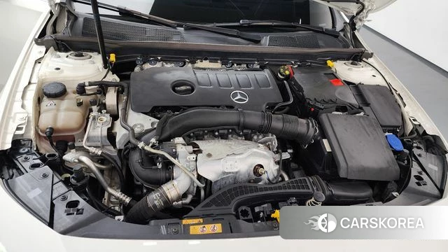 Mercedes-Benz A-Class W177 id 4224050 из Кореи 25