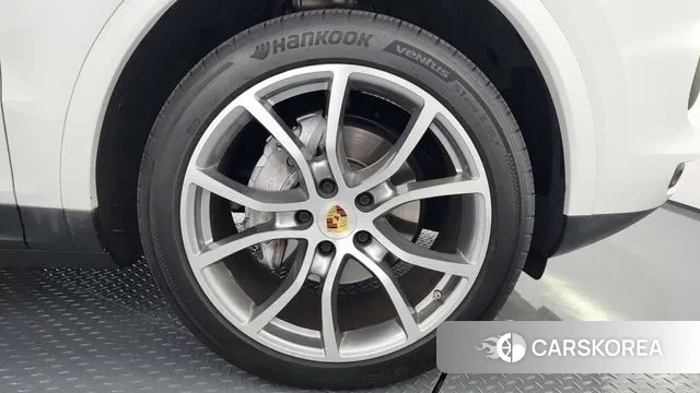 Porsche Cayenne (PO536) id 3283164 из Кореи 15