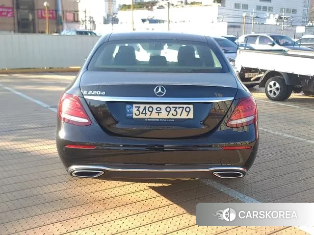 Mercedes-Benz E-Class W213 id 3460287 из Кореи 15