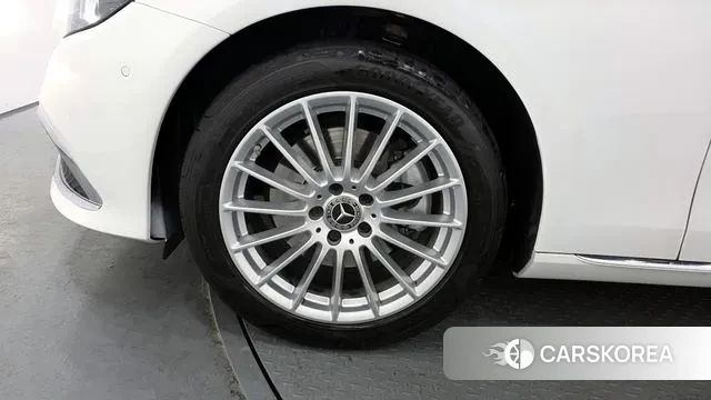 Mercedes-Benz E-Class W213 id 3675422 из Кореи 15