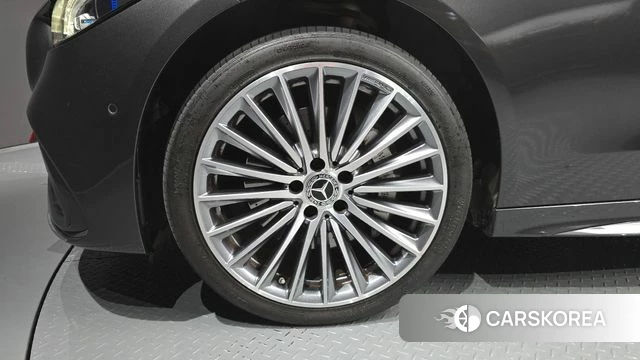 Mercedes-Benz C-Class W206 id 4618932 из Кореи 26