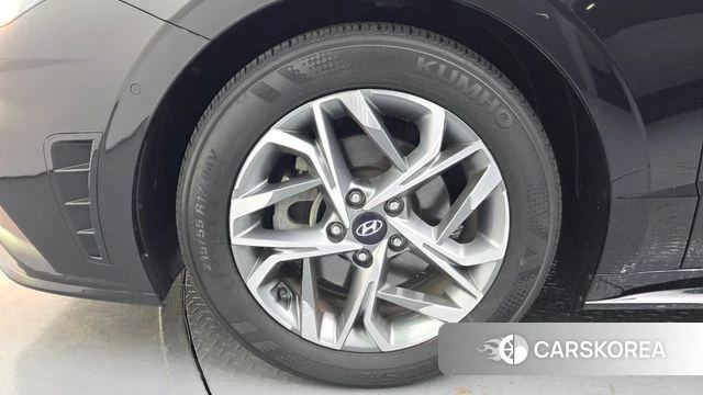 Hyundai Sonata (DN8) id 3877905 из Кореи 15