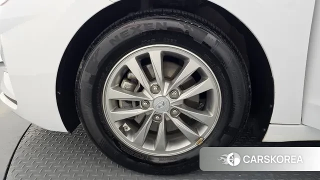 Hyundai The New Avante AD id 3687270 из Кореи 15