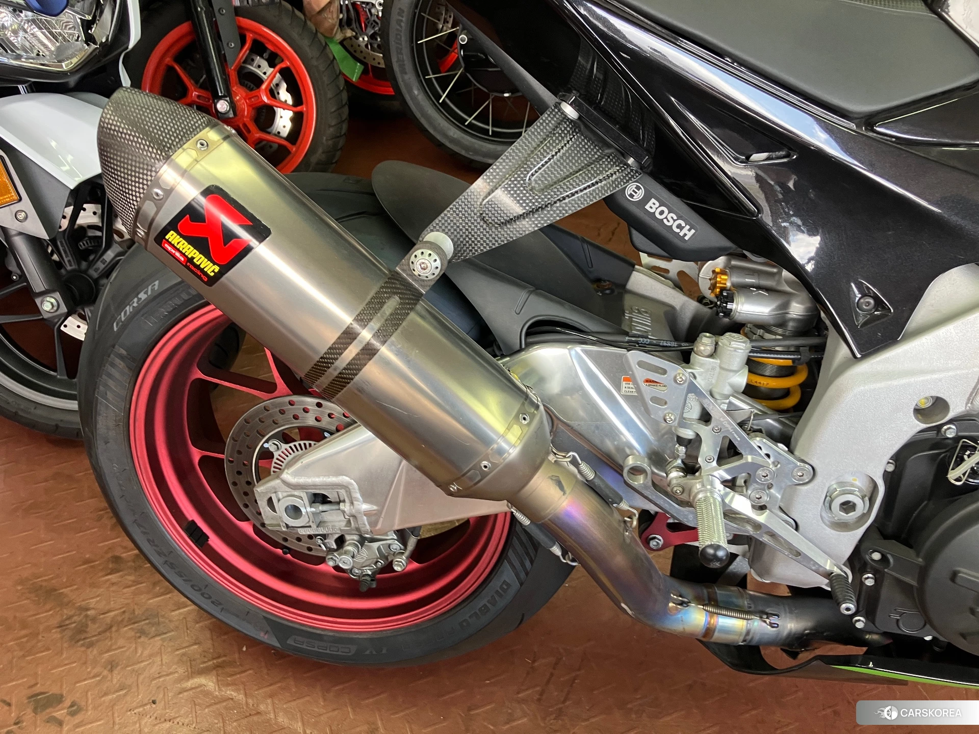 Проданный Aprilia RSV4 FACTORY 2018 из Японии, фото 3