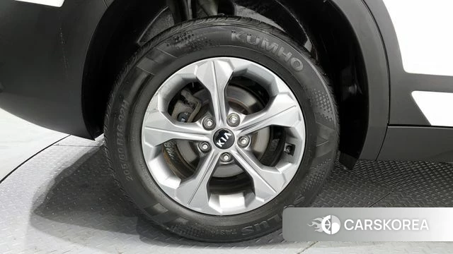 Kia Seltos id 4202843 из Кореи 28