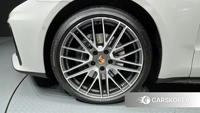 Porsche Panamera (976) id 3786261 из Кореи 15