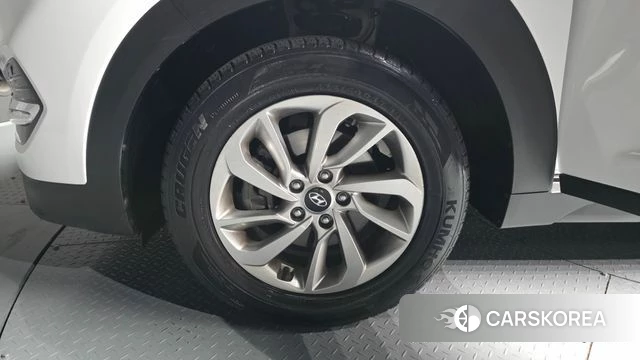 Hyundai All New Tucson id 4483314 из Кореи 15