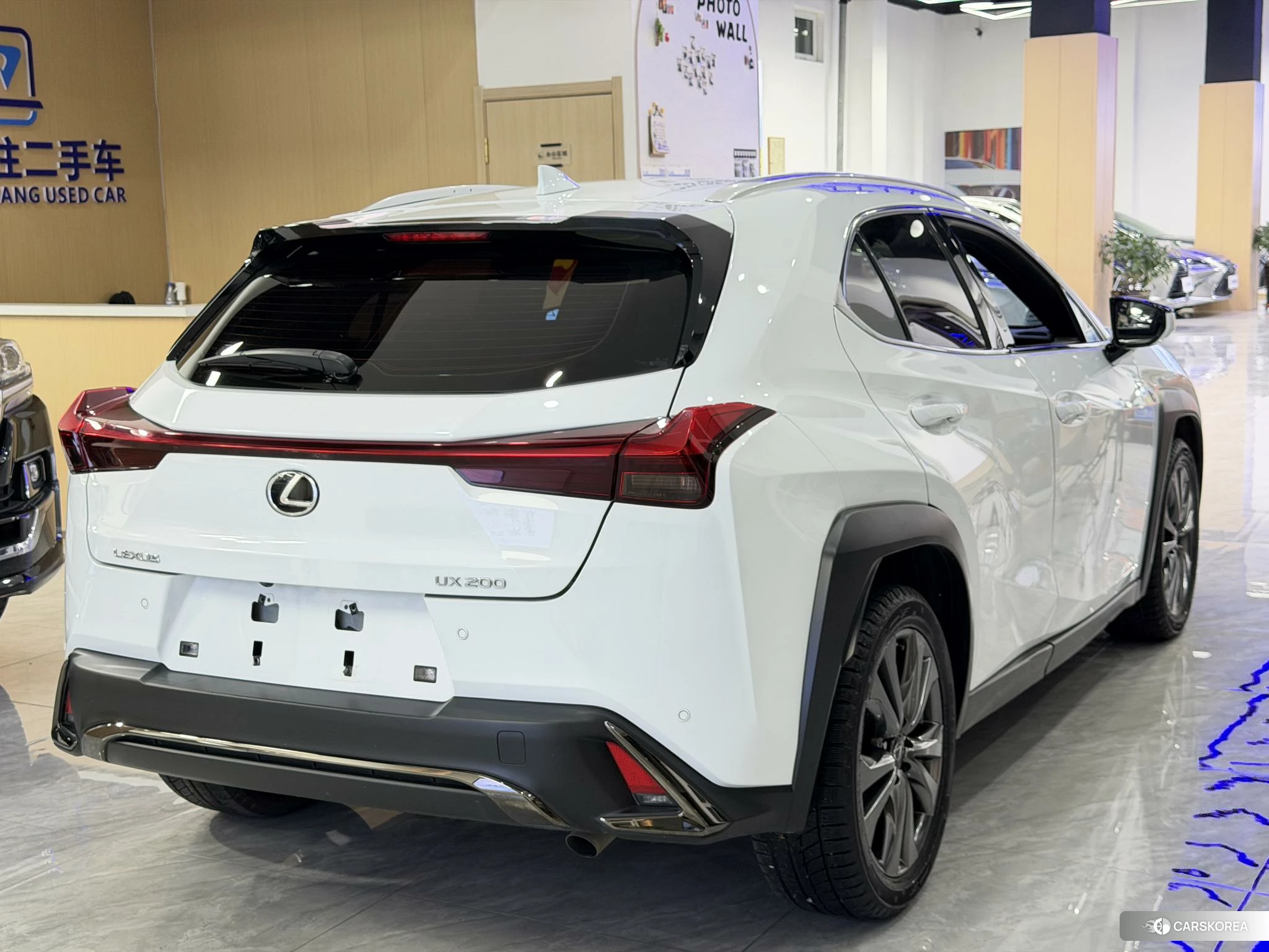 Lexus UX id 4440407 из Китая 15
