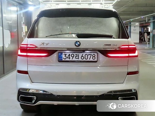 BMW X7 (G07) 2025 Белый из Кореи, фото 5