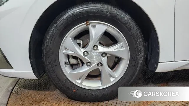 Hyundai Avante (CN7) id 2931642 из Кореи 15