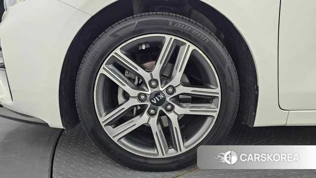 Kia Come New K3 id 4446379 из Кореи 15