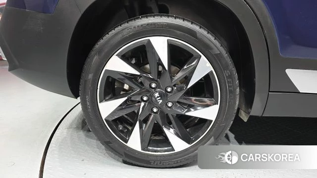 Kia Seltos id 4224353 из Кореи 34