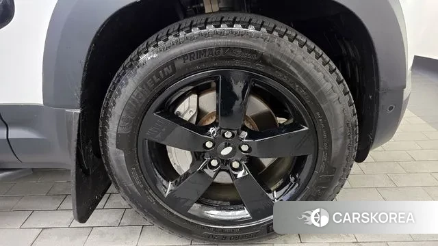 Land Rover Defender (L663) id 3257629 из Кореи 15