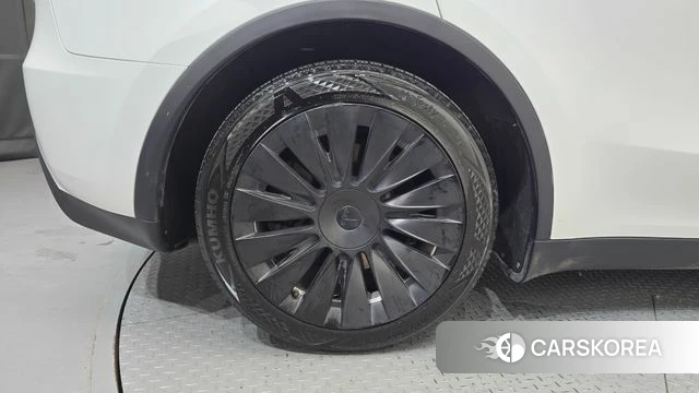 Tesla Model Y id 4635611 из Кореи 15
