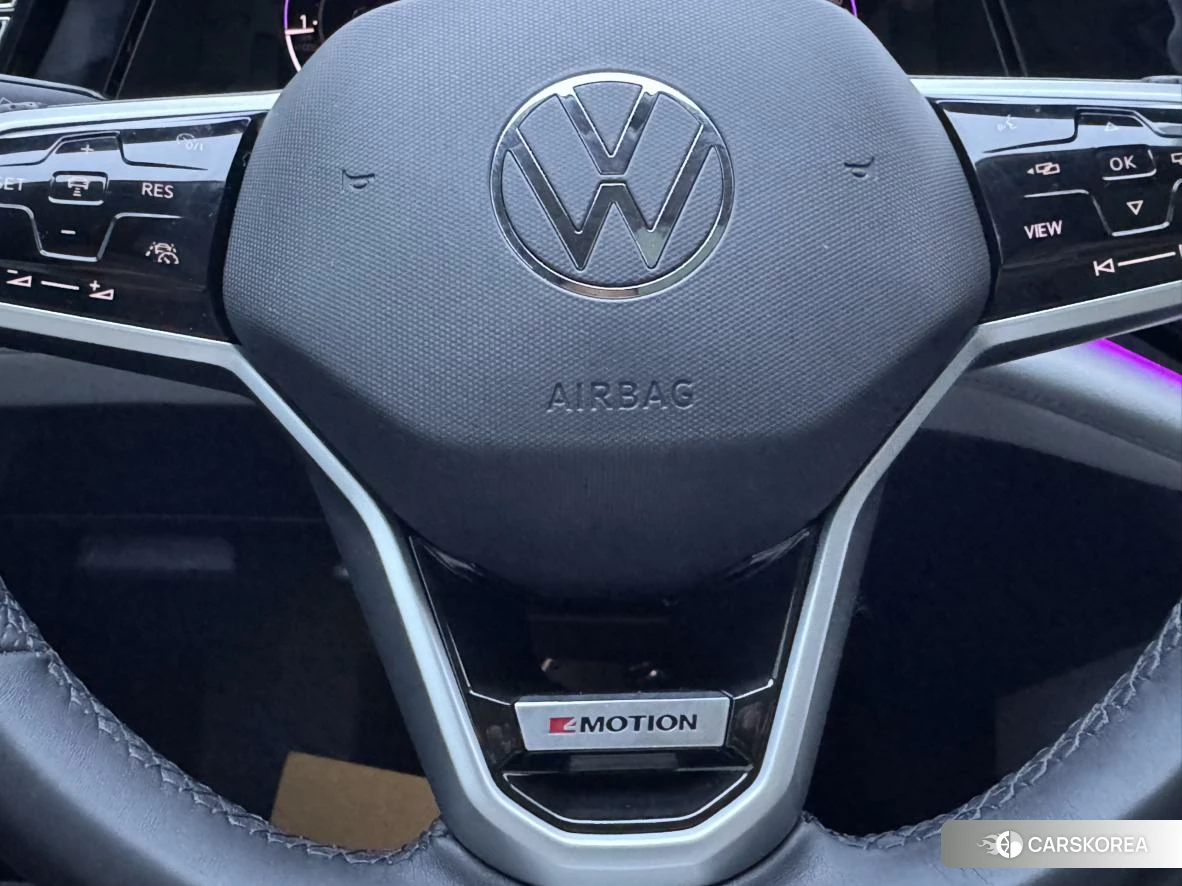 Volkswagen Tourang id 4492980 из Китая 18