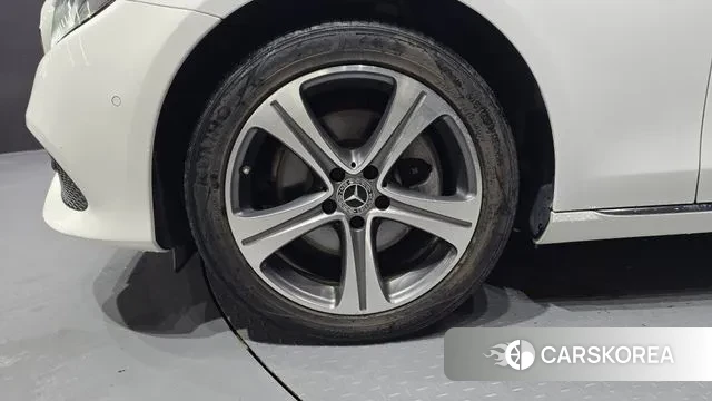 Mercedes-Benz E-Class W213 id 3000370 из Кореи 15