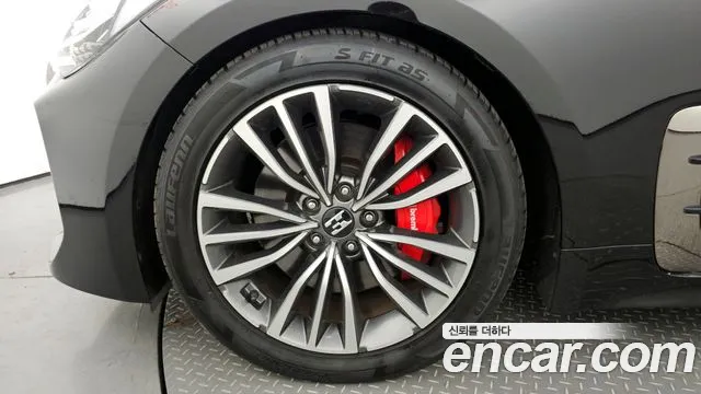 Kia Stinger id 2485490 из Кореи 15