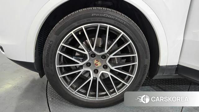 Porsche Cayenne (PO536) id 4572060 из Кореи 30