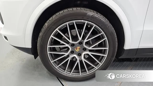 Porsche Cayenne (PO536) id 3028018 из Кореи 15