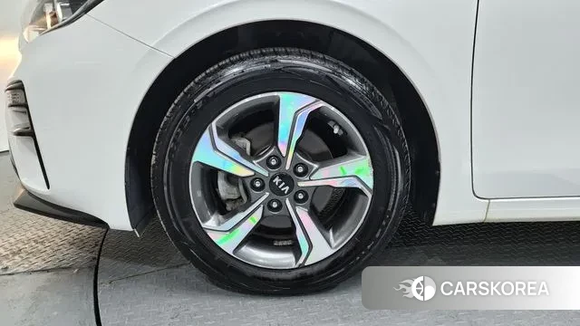 Kia Come New K3 id 3687506 из Кореи 15