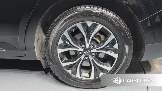 Kia Carnival 4th generation id 3676629 из Кореи 15