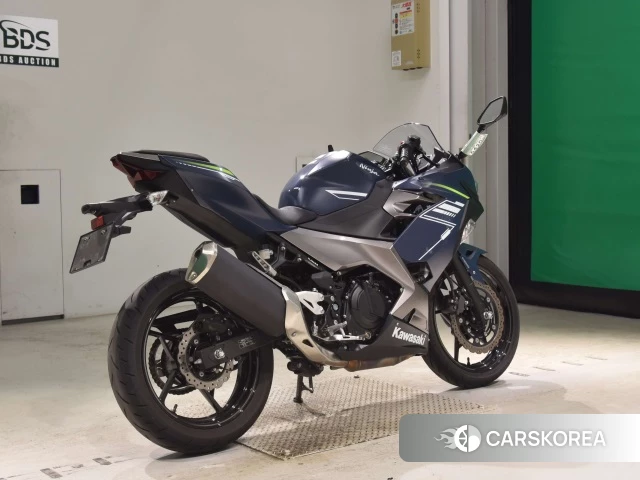 Kawasaki NINJA 400 2023 из Японии, фото 4