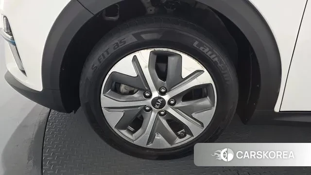 Kia Niro EV id 3308103 из Кореи 15