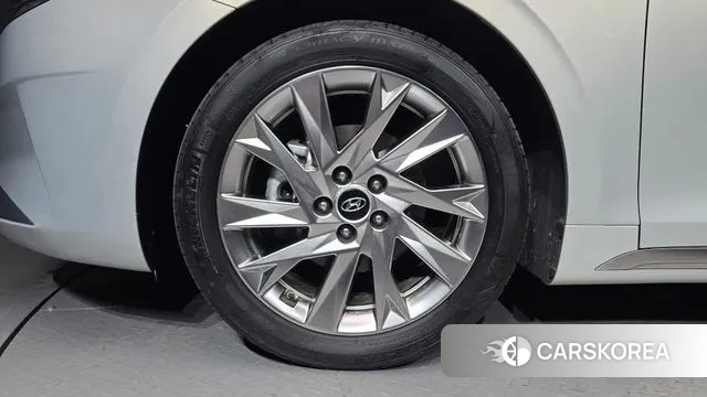 Hyundai The New Grandeur IG Hybrid id 3373659 из Кореи 15