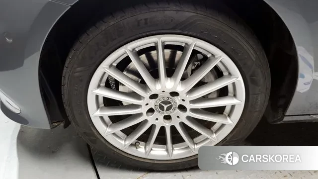 Mercedes-Benz E-Class W213 id 3457953 из Кореи 15