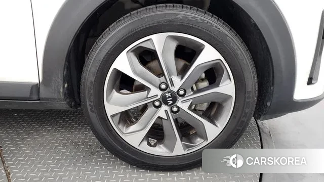 Kia Stonic id 3018723 из Кореи 15