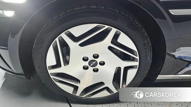 Genesis G90 (RS4) id 4506819 из Кореи 34