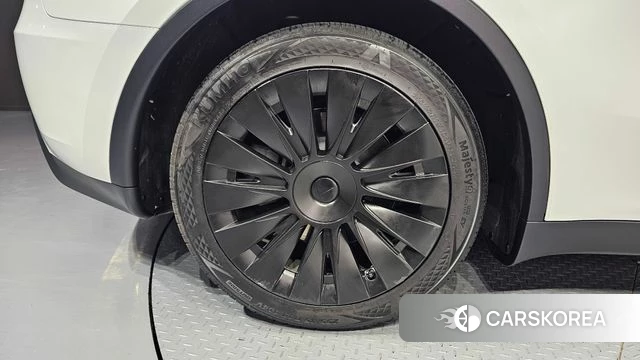Tesla Model Y id 4623712 из Кореи 26