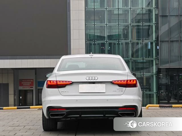 Audi A4L id 3939270 из Китая 13
