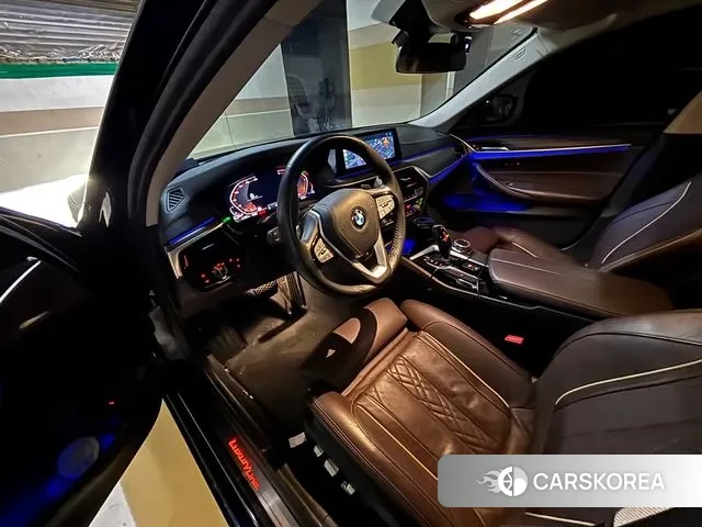 BMW 5 Series (G30) 2020 Синий из Кореи, фото 5