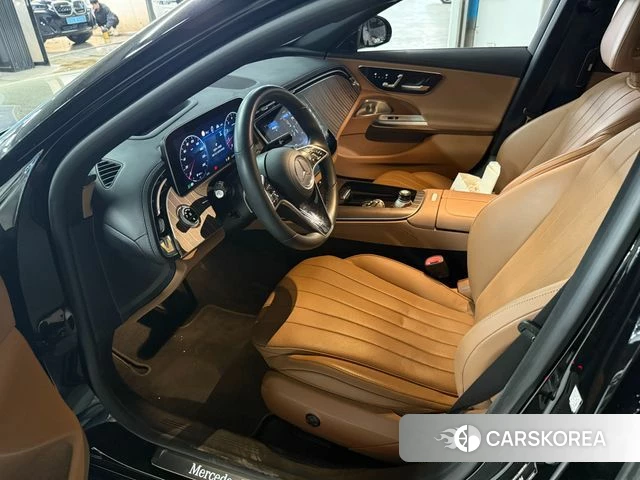 Mercedes-Benz E-Class W214 2024 Черный из Кореи, фото 5