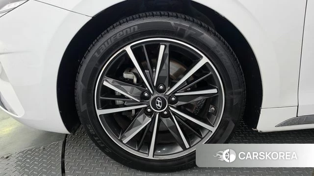 Hyundai The New Grandeur IG id 4741754 из Кореи 30
