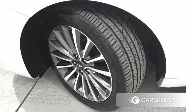 Kia Come New K7 id 4225697 из Кореи 15