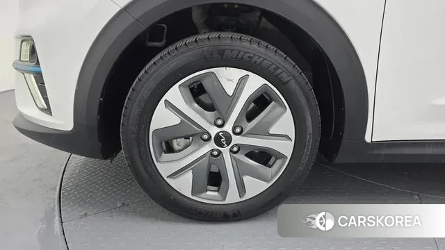 Kia Niro EV id 3433008 из Кореи 15