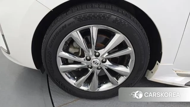 Kia The New Carnival id 3489759 из Кореи 15