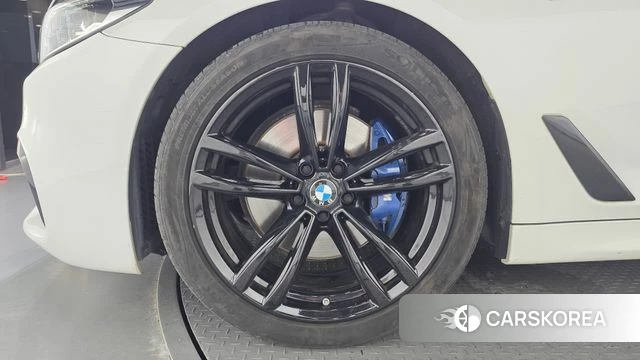 BMW 5 Series (G30) id 4574225 из Кореи 15