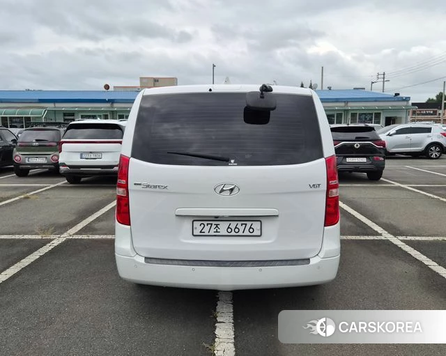 Hyundai The New Grand Starex id 4689195 из Кореи 10