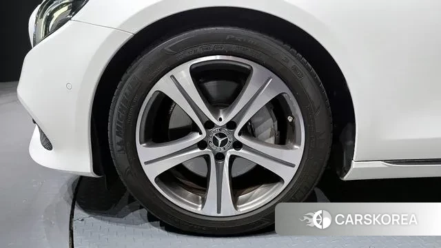 Mercedes-Benz E-Class W213 id 3060562 из Кореи 15