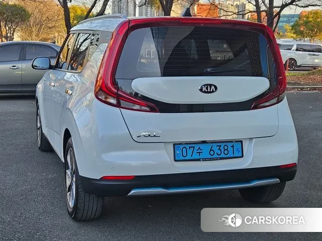 Kia Soul Booster EV id 3525650 из Кореи 15