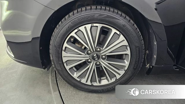 Kia All New K7 Hybrid id 4647867 из Кореи 27