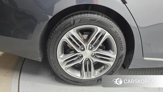 Hyundai Grandeur IG id 4269390 из Кореи 32