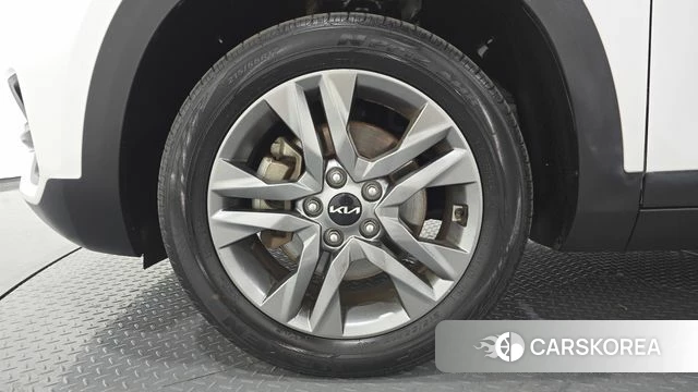 Kia Seltos id 4793453 из Кореи 15
