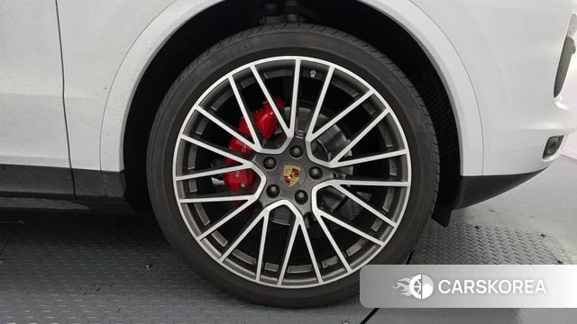 Porsche Cayenne (PO536) id 3909916 из Кореи 15