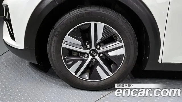 Kia The New Niro id 2834225 из Кореи 15