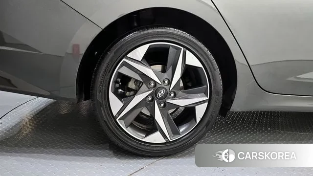 Hyundai Avante (CN7) id 3760250 из Кореи 15