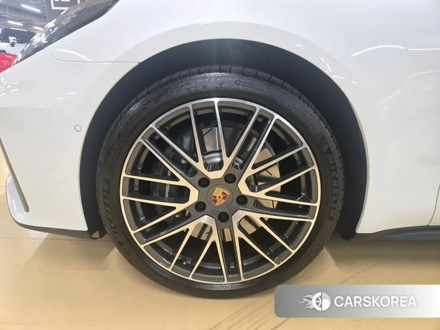 Porsche Panamera (976) id 4432441 из Кореи 15
